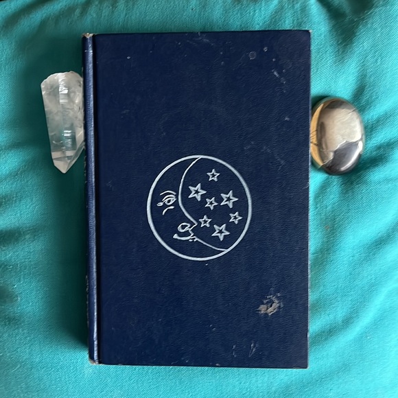 Moon Signs- First Edition 🌖 - Picture 3 of 5